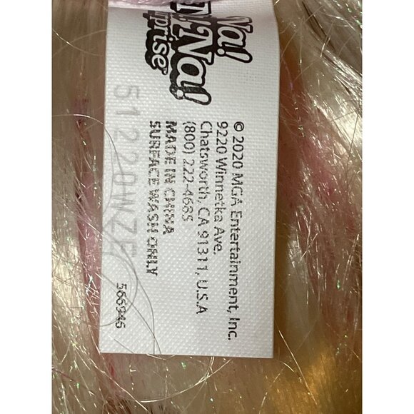 Na! Na! Na! Surprise Limited Edition Blonde Doll In Pink Bunny Outfit - Picture 6 of 10